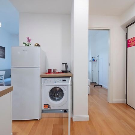 I Host Apartment - Gressoney 3 ミラノ エクステリア 写真